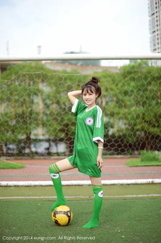 [XIUREN秀人网]2014.07.05 No.170 Mode toro羽住 – 025.webp