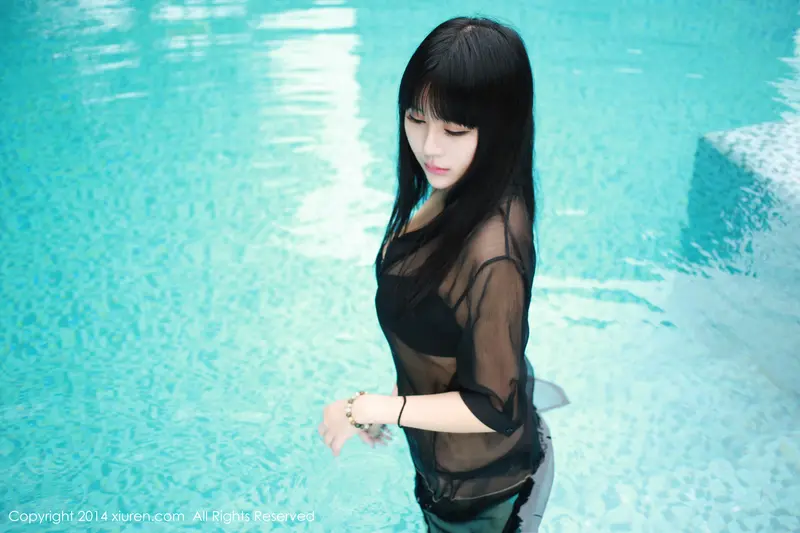 [XIUREN秀人网]2014.07.18 No.176 泰国旅拍合集 – 009.webp