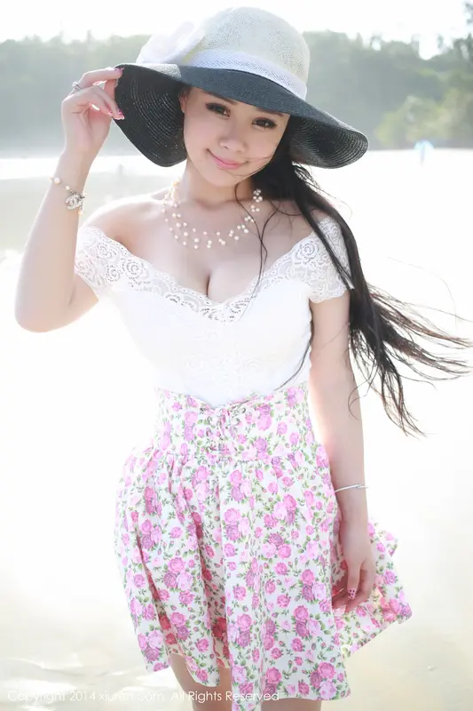 [XIUREN秀人网]2014.07.26 No.182 Mode Barbie可儿 – 004.webp