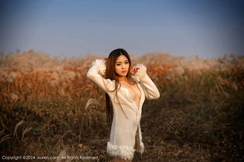 [XIUREN秀人网]2014.09.07 NO.211 YOYO苏小苏 – 048.webp
