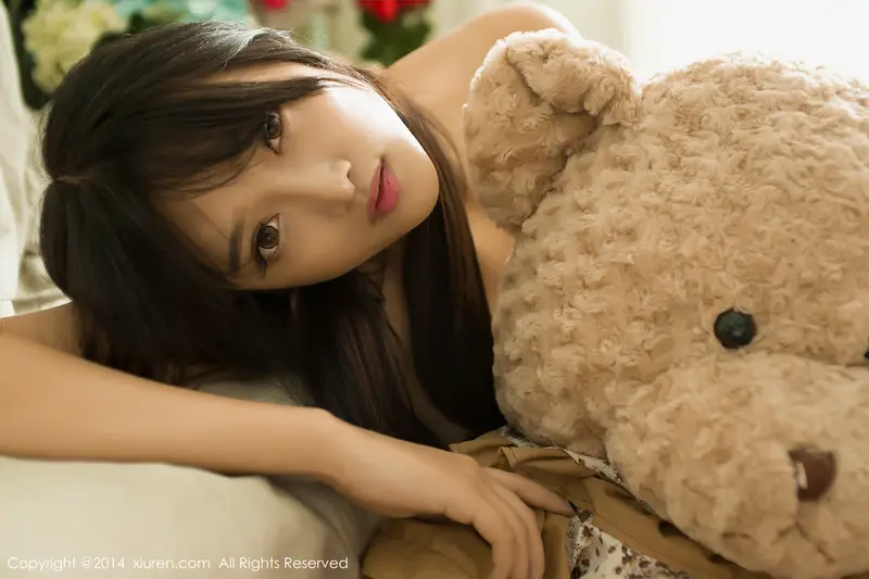 [XIUREN秀人网]2014.09.26 NO.217 靜顏寧 – 050.webp