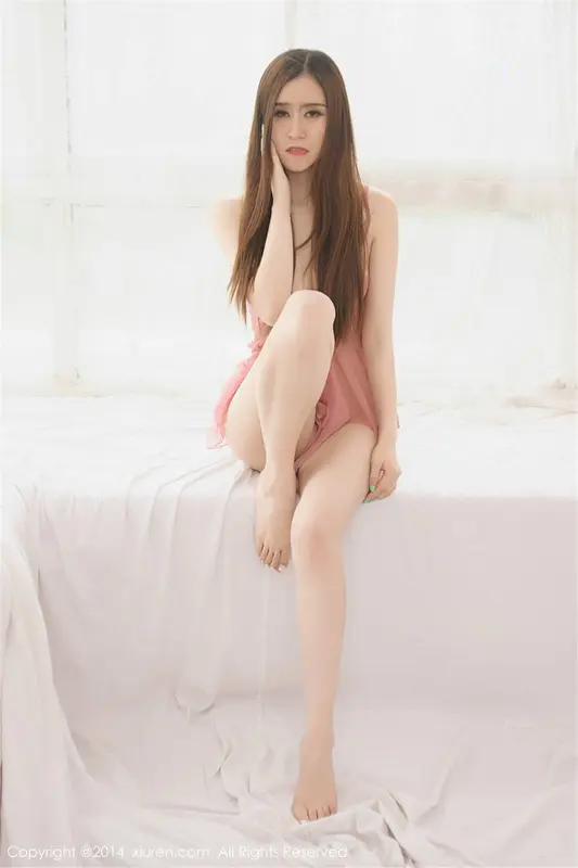 Elegant Sensuality: The Allure of Shangguan Qingmei