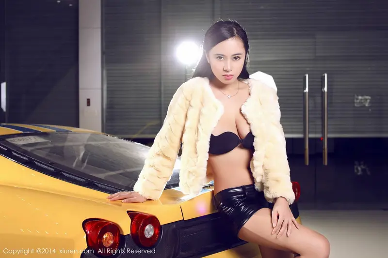 [XIUREN秀人网]2014.12.09 NO.252 黄可Christine – 039.webp