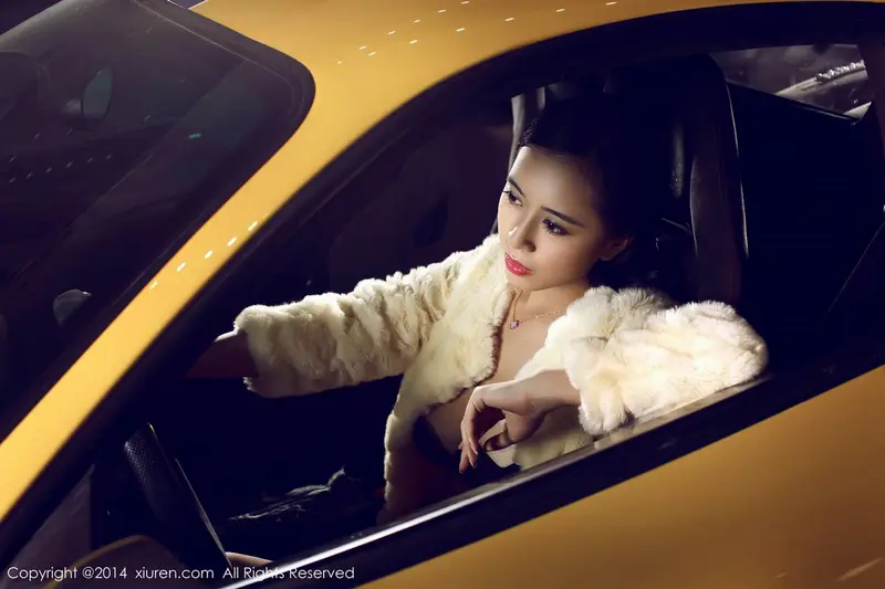 [XIUREN秀人网]2014.12.09 NO.252 黄可Christine – 044.webp