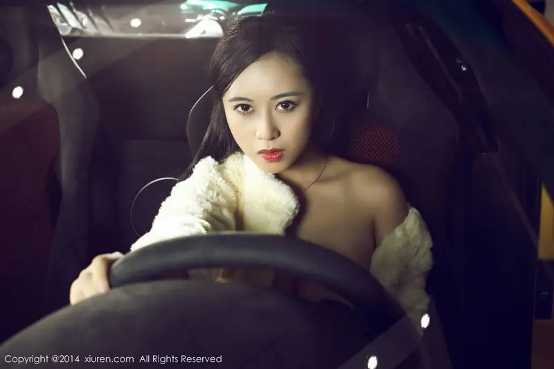 [XIUREN秀人网]2014.12.09 NO.252 黄可Christine – 047.webp