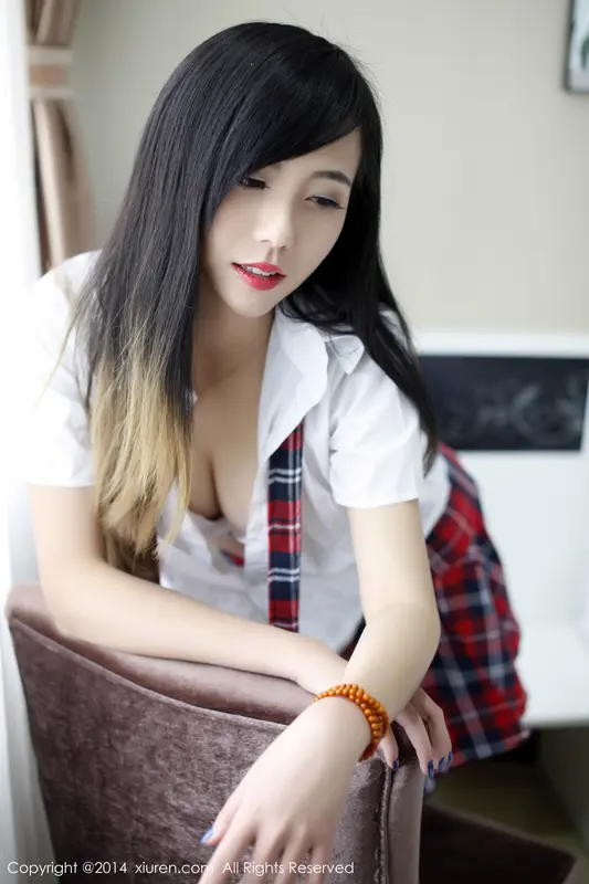 [XIUREN秀人网]2014.12.14 NO.254 谢忱倬 – 032.webp