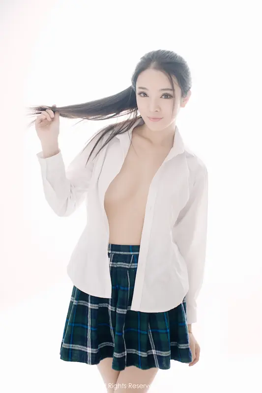[XIUREN秀人网]2014.12.22 NO.256 陈大榕 – 041.webp