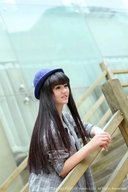 Captivating Glimpses of Xu'er: A Portrait of Alluring Beauty
