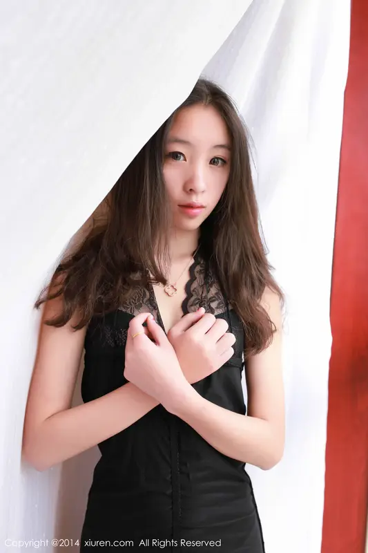 [XIUREN秀人网]2014.12.30 NO.263 梓萱Crystal – 034.webp
