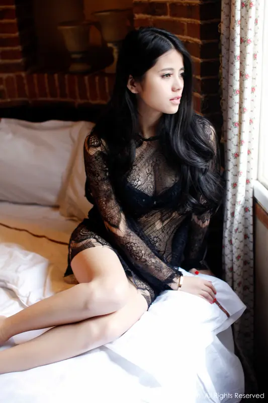 [XIUREN秀人网]2014.12.31 NO.265 歐陽妮娜娜 – 050.webp