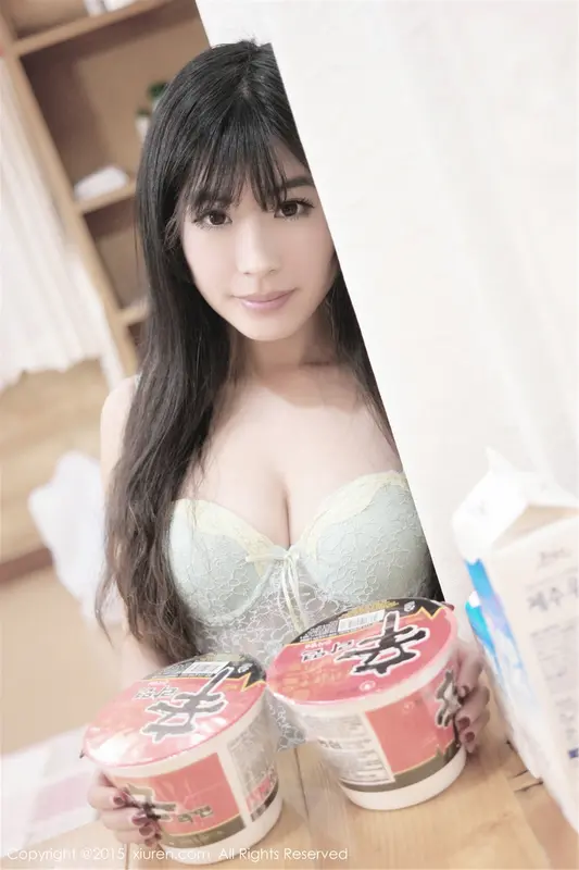 [XIUREN秀人网]2015.01.09 NO.277 刘雪妮Verna – 042.webp