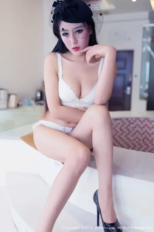 [XIUREN秀人网]2015.01.15 NO.281 猪圈圈Kele – 035.webp