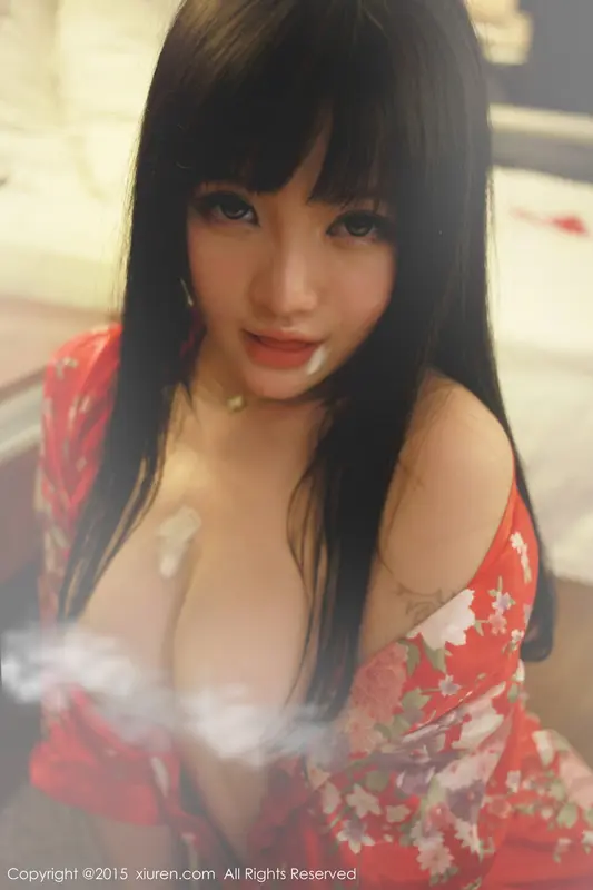 米妮大萌萌：甜美写真，性感释放