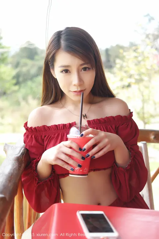 [XIUREN秀人网]2015.03.04 NO.303 vetiver嘉宝贝儿 – 004.webp