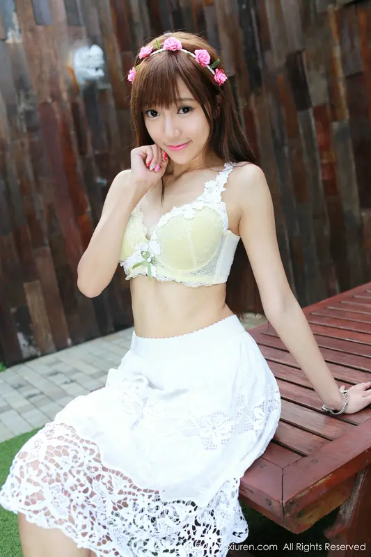 [XIUREN秀人网]2015.03.04 No.304 王馨瑶yanni – 042.webp