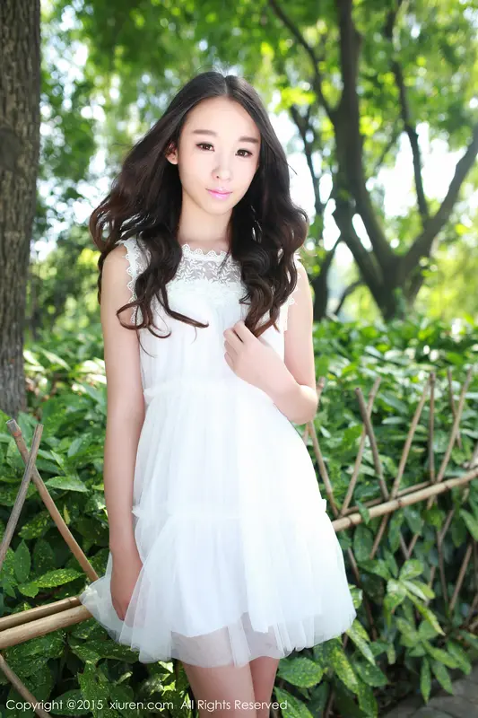 [XIUREN秀人网]2015.08.05 No.371 梓萱Crystal – 001.webp