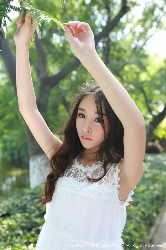 [XIUREN秀人网]2015.08.05 No.371 梓萱Crystal – 017.webp
