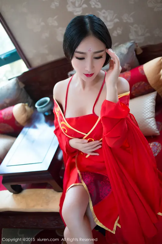 [XIUREN秀人网]2015.08.20 No.382 邹晶晶 – 001.webp