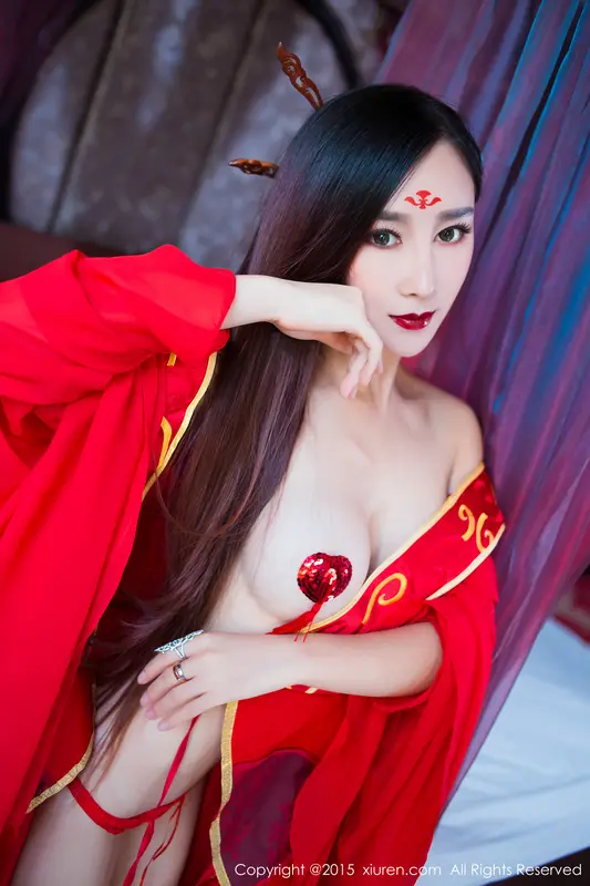 [XIUREN秀人网]2015.08.20 No.382 邹晶晶 – 013.webp