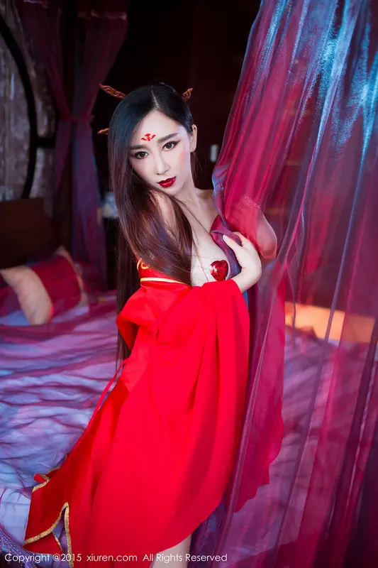 [XIUREN秀人网]2015.08.20 No.382 邹晶晶 – 024.webp