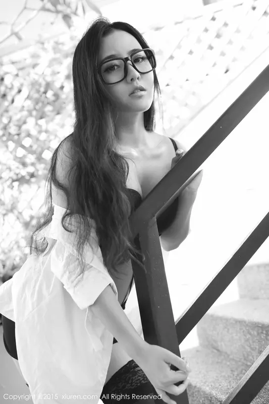 [XIUREN秀人网]2015.12.07 No.433 Manuela玛鲁娜 – 024.webp