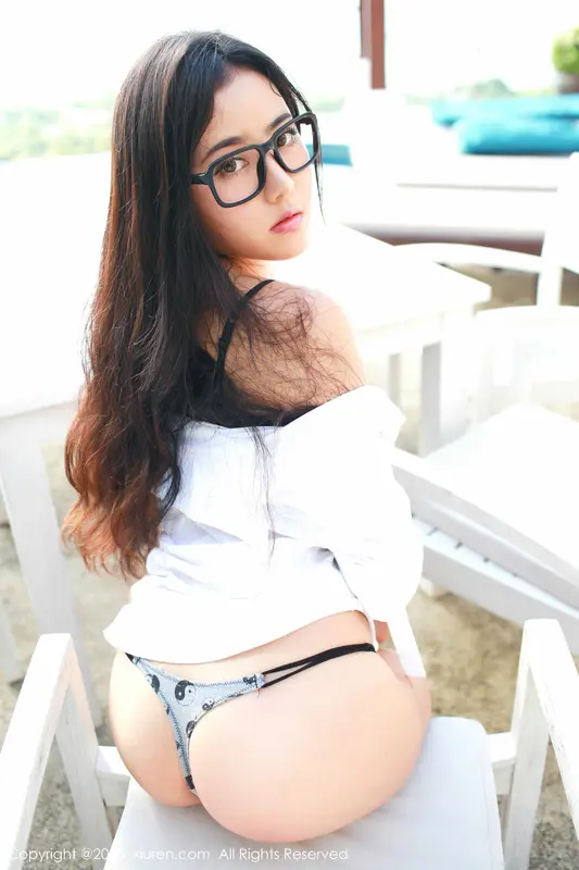 [XIUREN秀人网]2015.12.07 No.433 Manuela玛鲁娜 – 031.webp