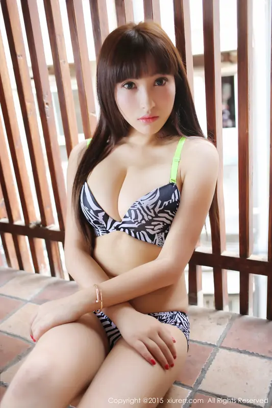 [XIUREN秀人网]2015.12.25 No.447 Nic妮可可 – 012.webp