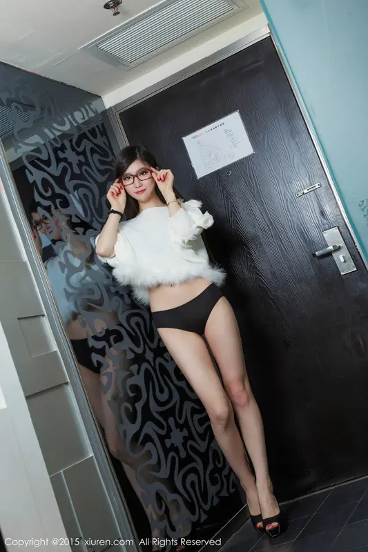 [XIUREN秀人网]2015.12.30 NO.451 小乔babyb – 004.webp