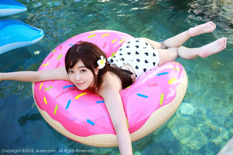 [XIUREN秀人网]2016.01.26 No.470 刘飞儿Faye – 039.webp