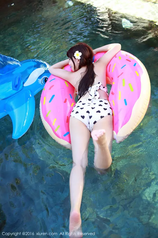 [XIUREN秀人网]2016.01.26 No.470 刘飞儿Faye – 041.webp