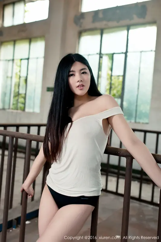 [XIUREN秀人网]2016.05.03 No.518 娜露Selena – 049.webp