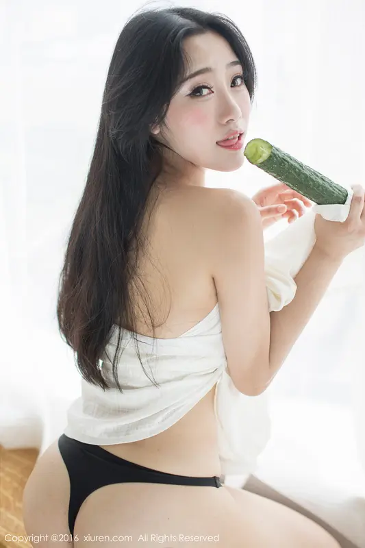 [XIUREN秀人网]2016.05.04 NO.519 兜豆靓Youlina – 051.webp