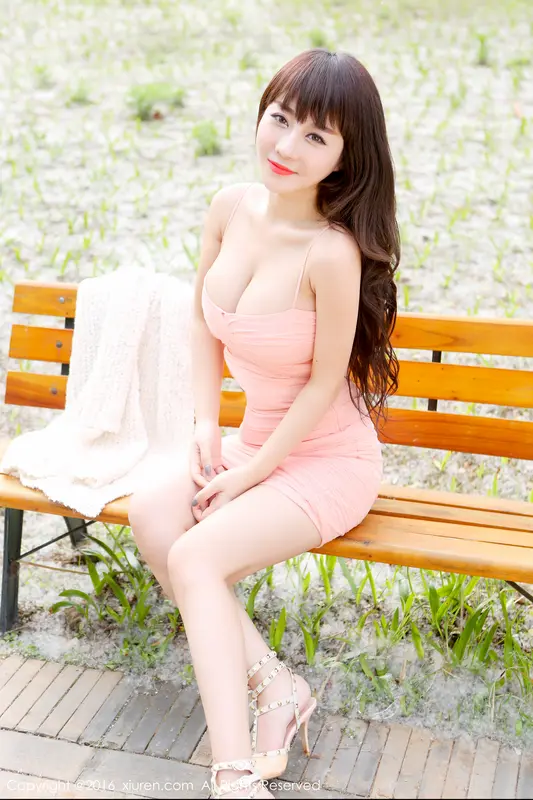 Isabella Chen's Ethereal Beauty Unveiled