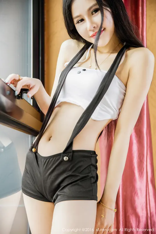 [XIUREN秀人网]2016.06.16 No.543 静宸 – 021.webp