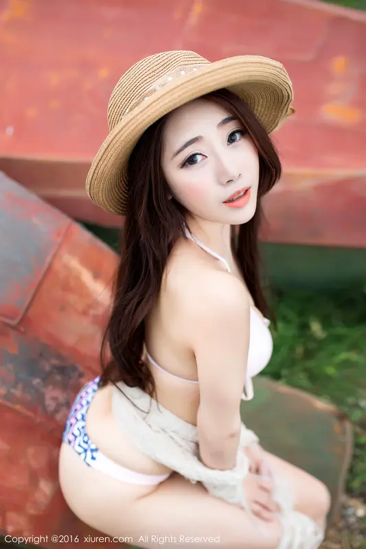 [XIUREN秀人网]2016.08.22 NO.582 兜豆靓Youlina – 007.webp