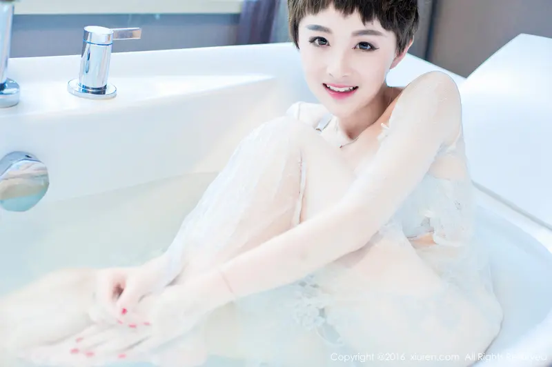 [XIUREN秀人网]2016.09.20 NO.600 baby_kiki – 031.webp