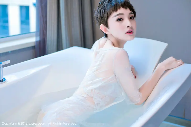 [XIUREN秀人网]2016.09.20 NO.600 baby_kiki – 033.webp