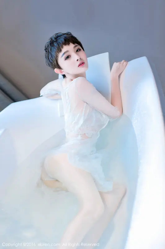 [XIUREN秀人网]2016.09.20 NO.600 baby_kiki – 034.webp