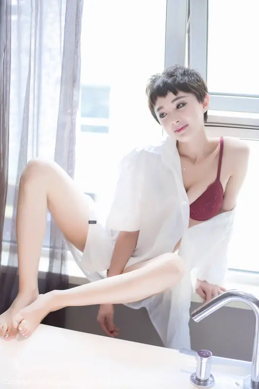 [XIUREN秀人网]2016.09.20 NO.600 baby_kiki – 054.webp