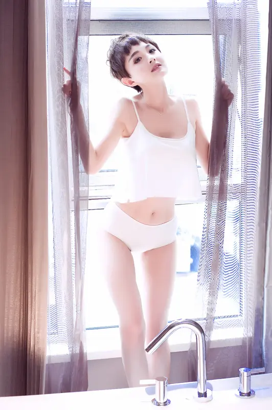 [XIUREN秀人网]2016.09.20 NO.600 baby_kiki – 068.webp