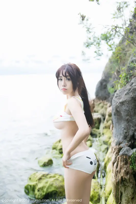 [XIUREN秀人网]2016.10.24 No.623 兜豆靓Youlina – 046.webp