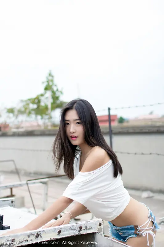 [XIUREN秀人网]2016.10.25 NO.624 周琰琳LIN – 007.webp