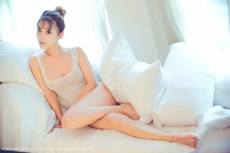 [XIUREN秀人网]2016.11.10 No.633 周予然 – 063.webp