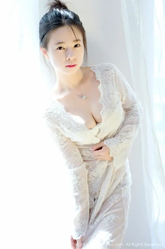 [XIUREN秀人网]2016.11.21 NO.641 草莓zz – 062.webp
