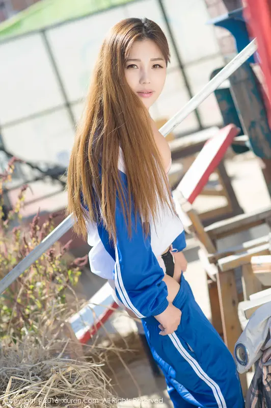 [XIUREN秀人网]2016.12.02 NO.651 周予然 – 063.webp