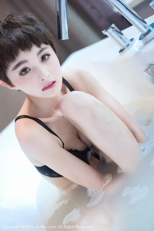 [XIUREN秀人网]2016.12.10 NO.657 baby_kiki – 029.webp