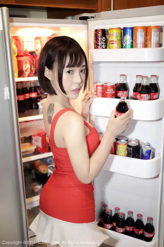 [XIUREN秀人网]2016.12.23 NO.665 Evelyn艾莉 – 004.webp