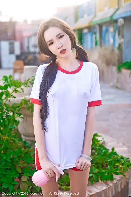 [XIUREN秀人网]2016.12.28 No.669 萌琪琪Irene – 002.webp