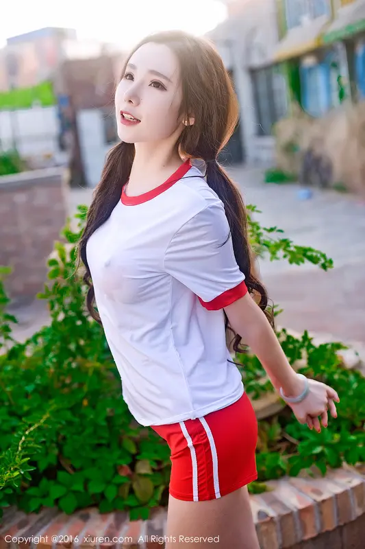 [XIUREN秀人网]2016.12.28 No.669 萌琪琪Irene – 066.webp