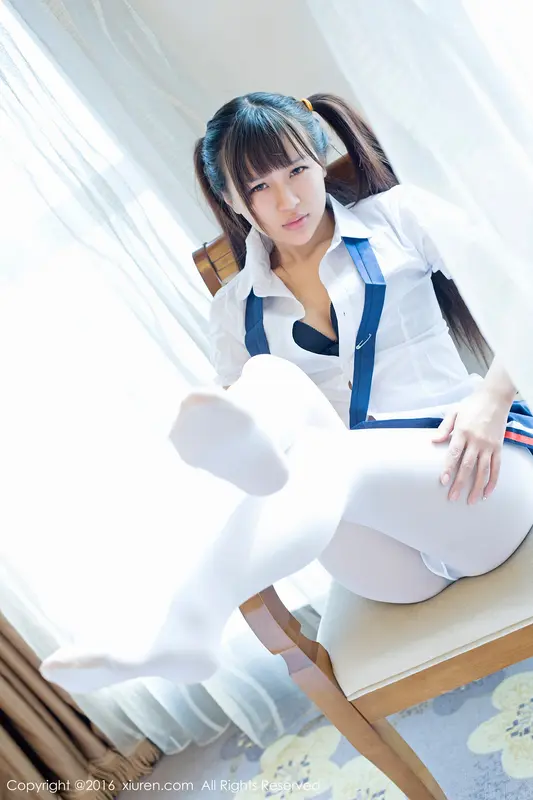 [XIUREN秀人网]2016.12.31 No.672 v熙熙熙熙恩v – 047.webp